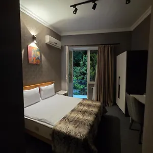 Chambers Old 4* Баку
