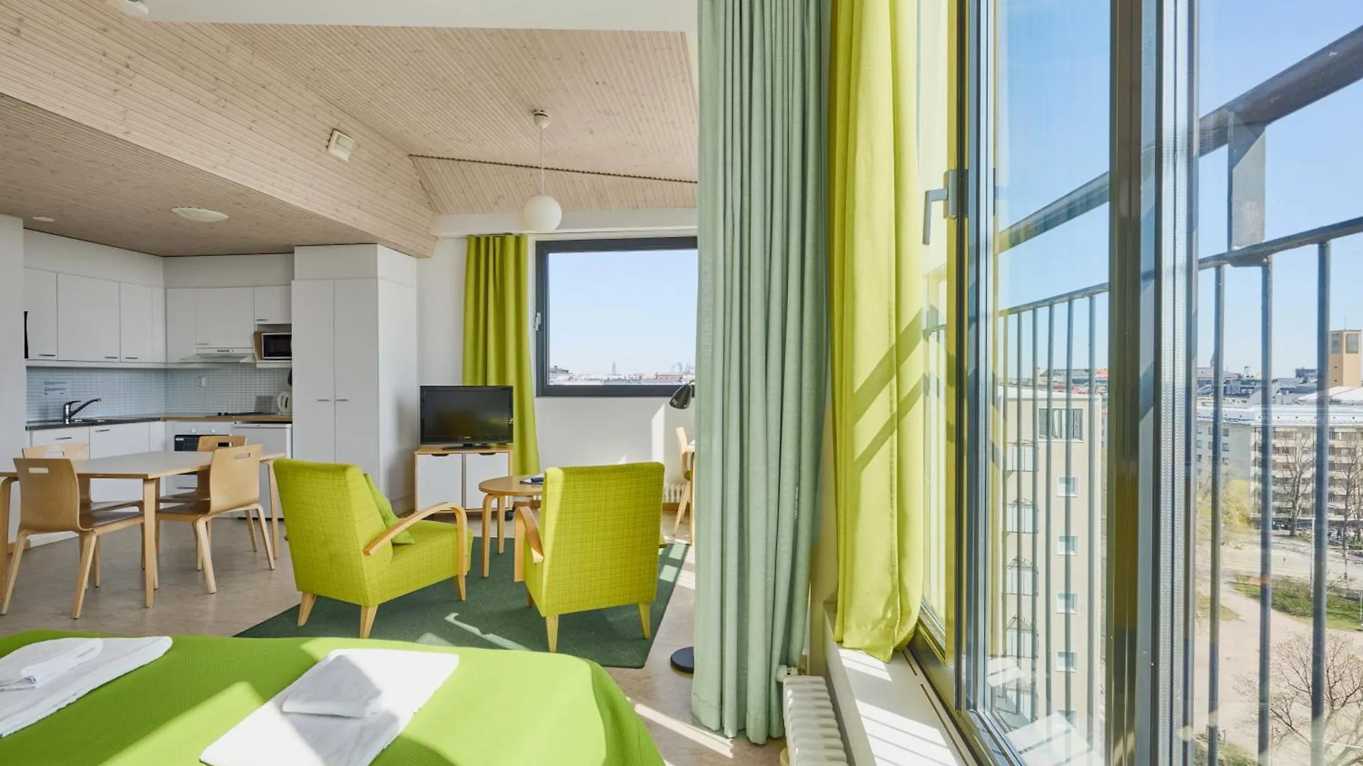 Toeoeloe Towers Aparthotel Helsínquia